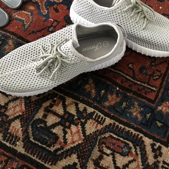 Shoes - Picture 2 of 3